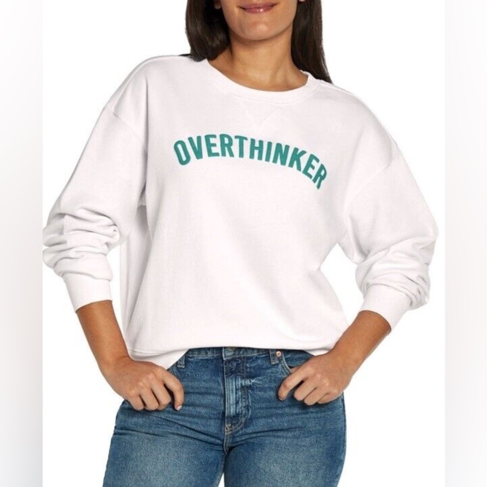 OVERTHINKER Sweatshirt 🩵